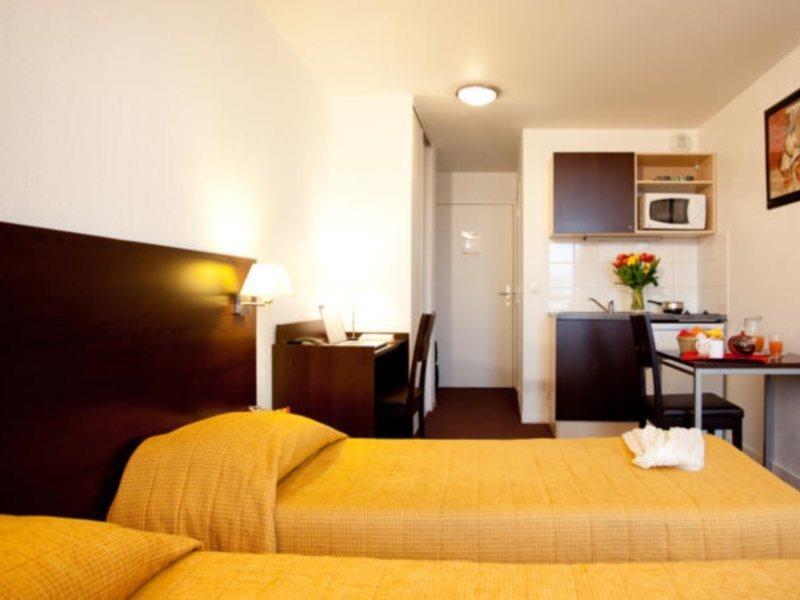 Aparthotel Adagio Access Paris Saint-Denis Pleyel Zewnętrze zdjęcie