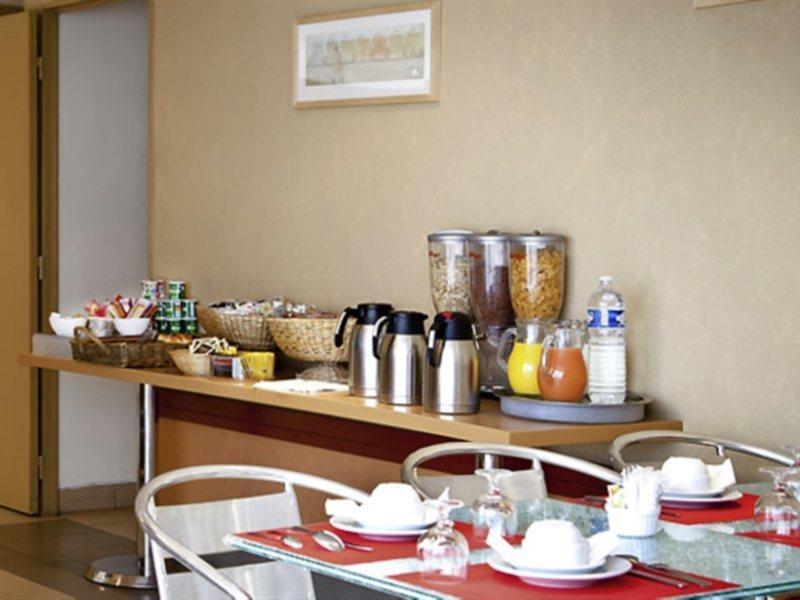 Aparthotel Adagio Access Paris Saint-Denis Pleyel Zewnętrze zdjęcie